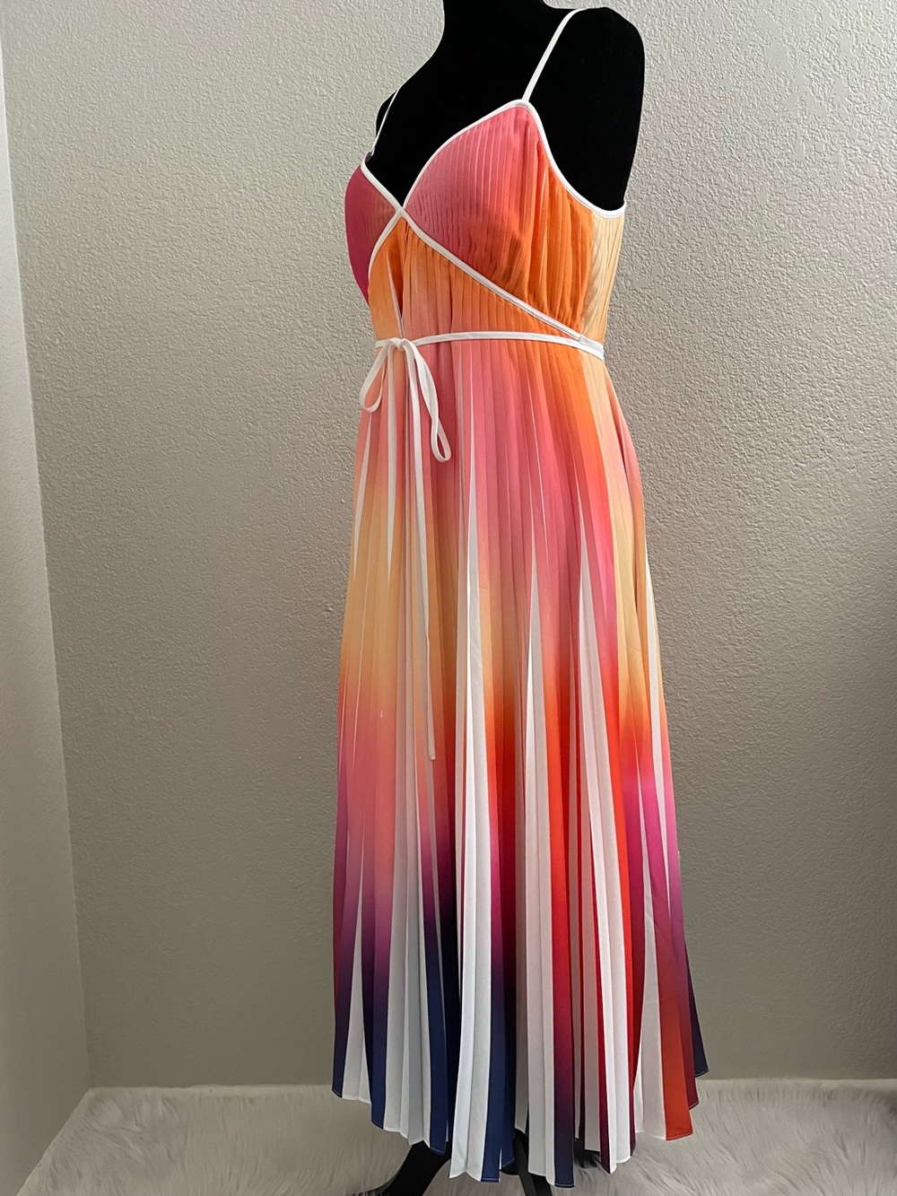 HALSTON Mollie Dress In Pleated Print - Picture 4 of 14